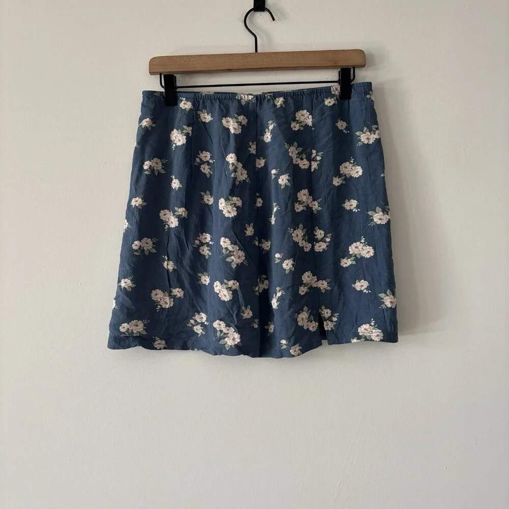 American Eagle Womens Cottagecore Blue Skirt Size M Floral Milkmaid Boho Peasant
